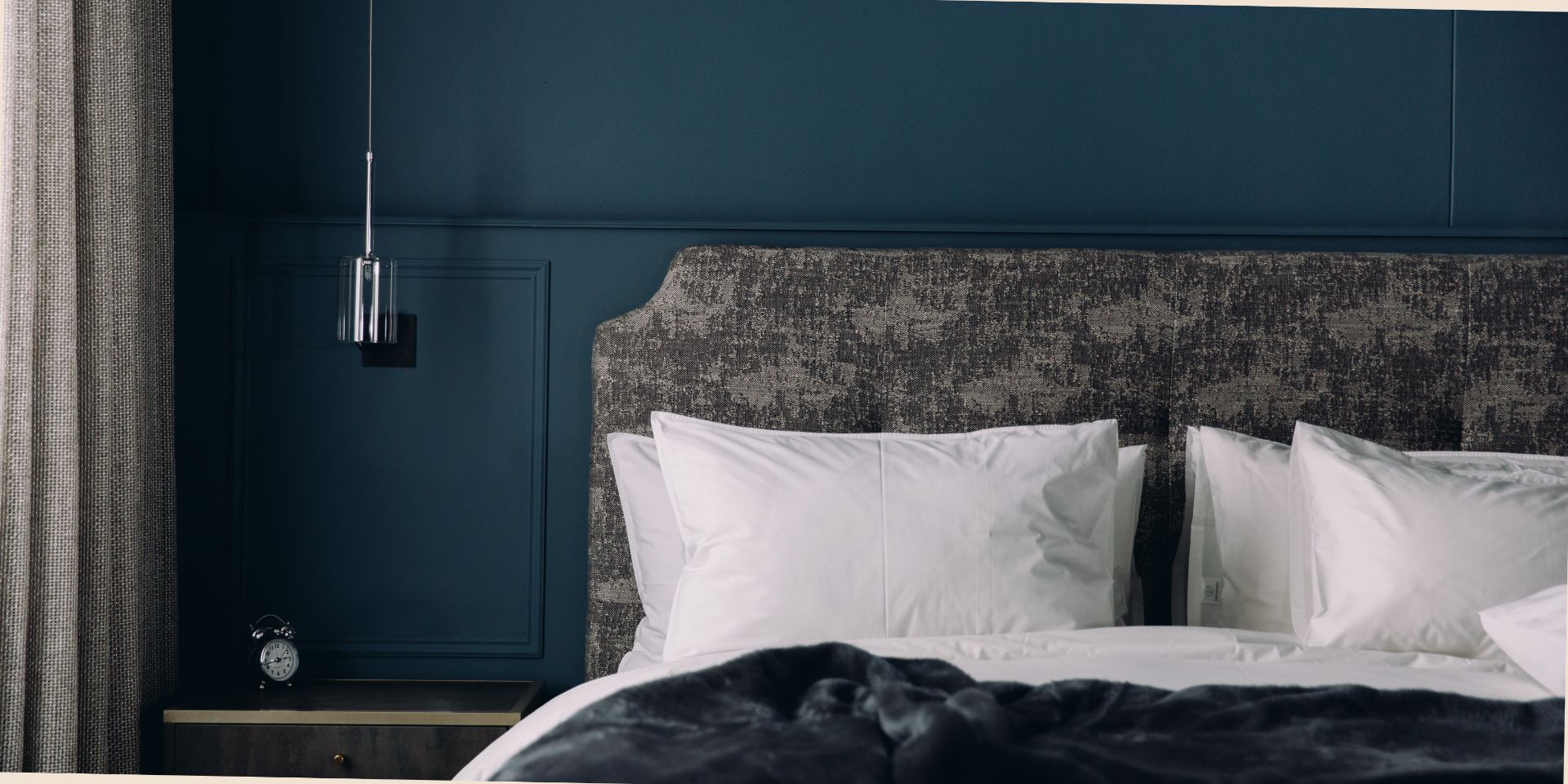 Pillows Fine Details Trading